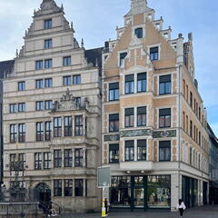 23-09-25 14-00-10 7429